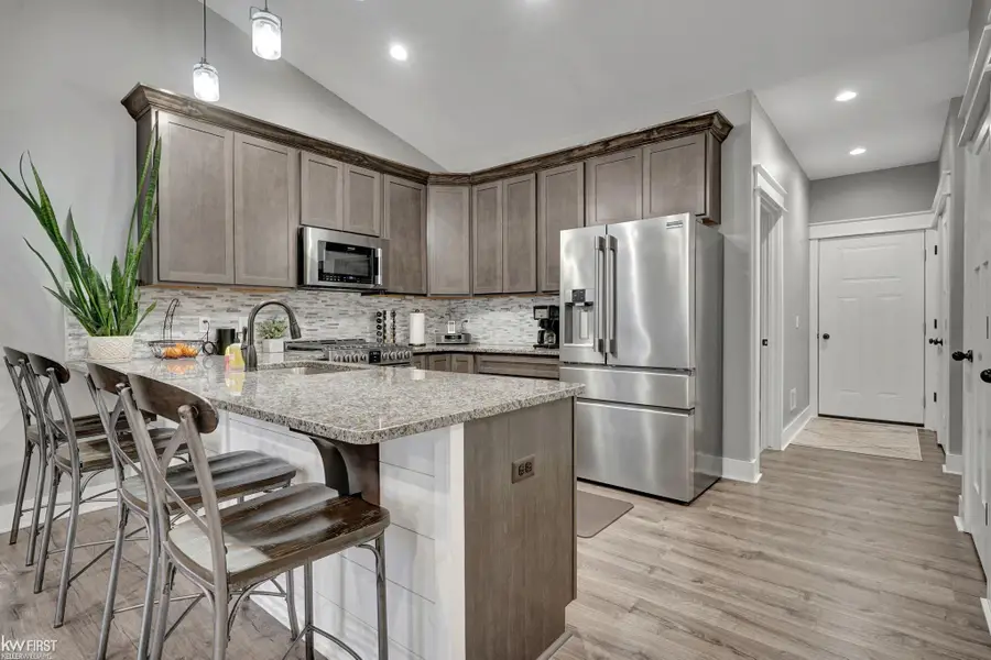 11118 Brahms LN, Davison, MI 48423 - #2