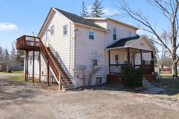 1163 W Reid Unit #3 RD, Flint, MI 48507