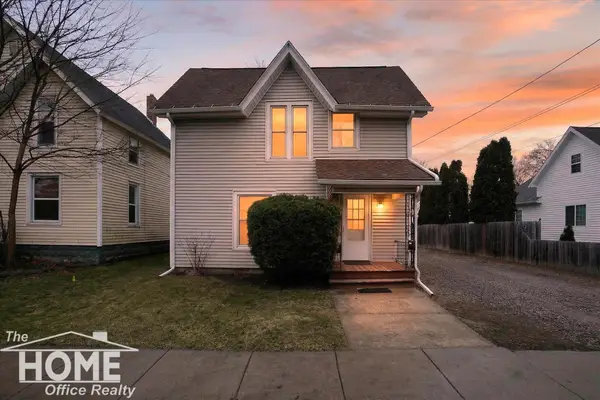 218 S Oak ST, Owosso, MI 48867