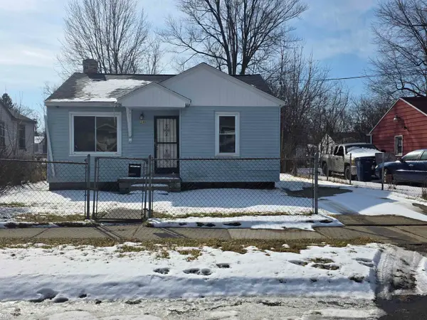 246 E York, Flint, MI 48505