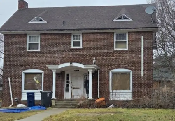 1620 Mason STRM, Flint, MI 48503