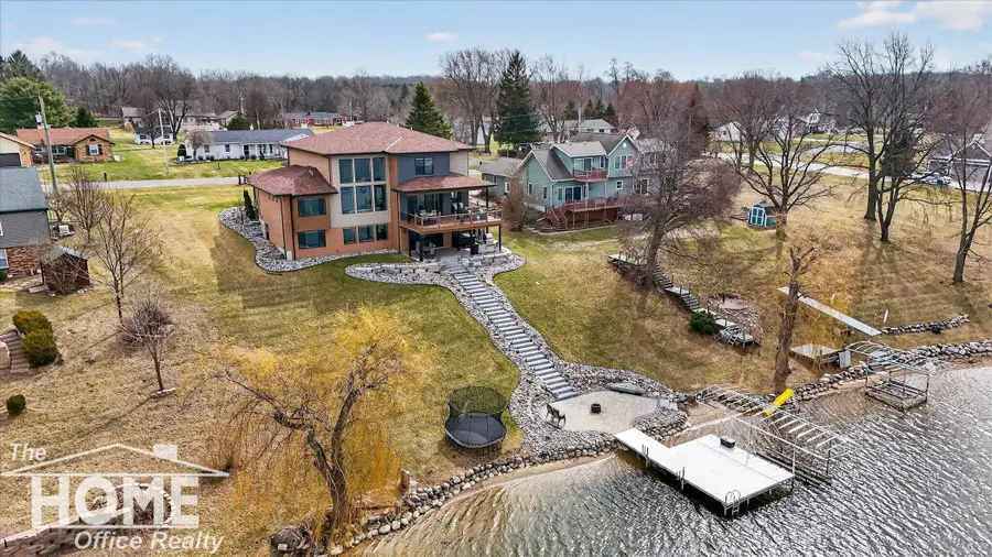 1965 W Manitou DR, Owosso, MI 48867 - #2