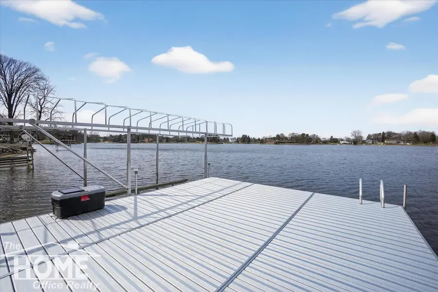 1965 W Manitou DR, Owosso, MI 48867 - #3