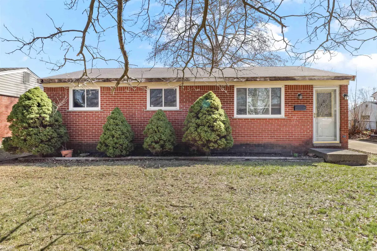 6715 Niagara ST, Romulus, MI 48174 - #1