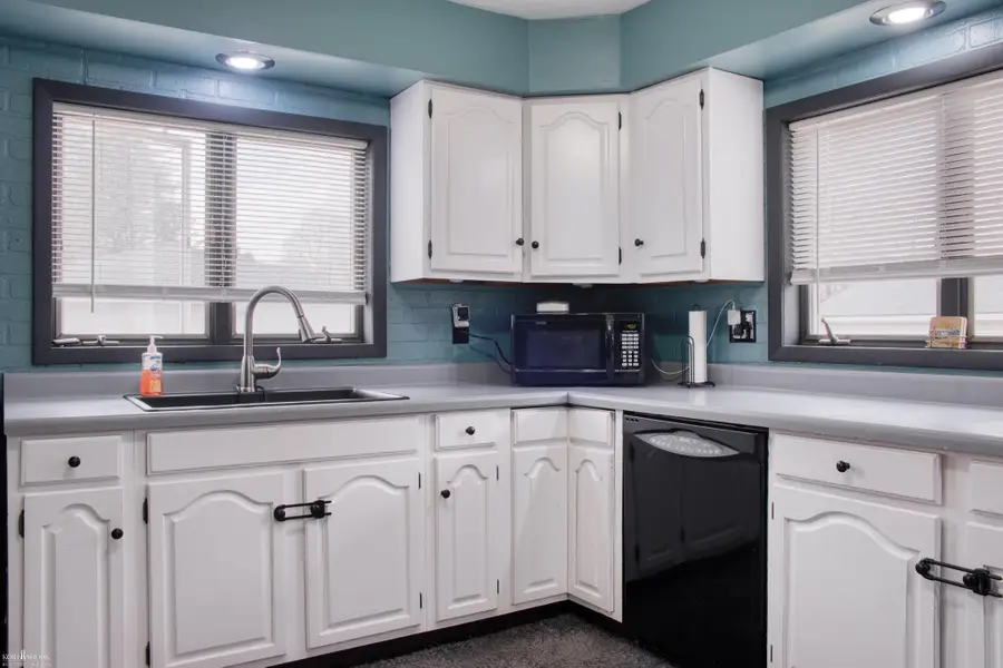 526 S Chipman ST, Owosso, MI 48867 - #3