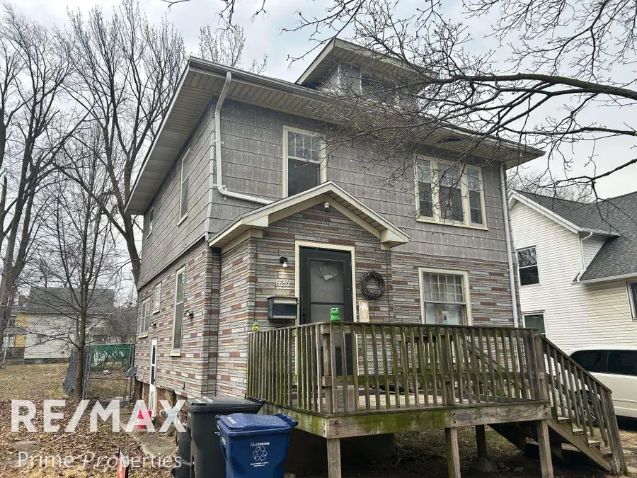 626 E 2nd  ST, Flint, MI 48503 - #2