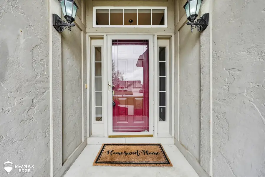 5459 Aspen CIR, Burton, MI 48439 - #3