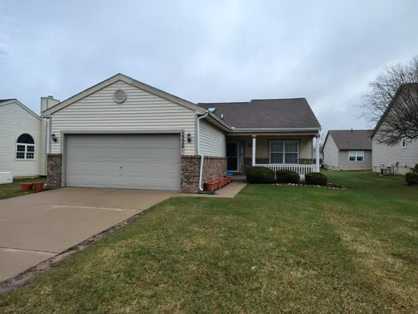 12426 Pagels DR, GrandBlanc, MI 48439