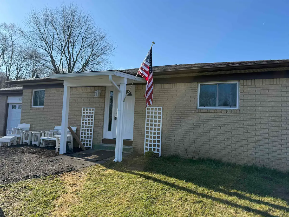 5412 E Stanley RD, Flint, MI 48506 - #1