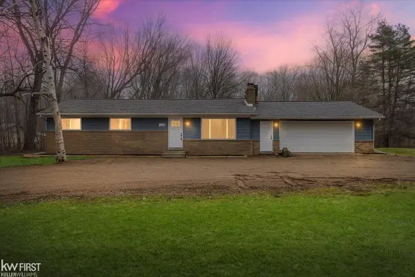 3755 Dartmouth RD, Oxford, MI 48371