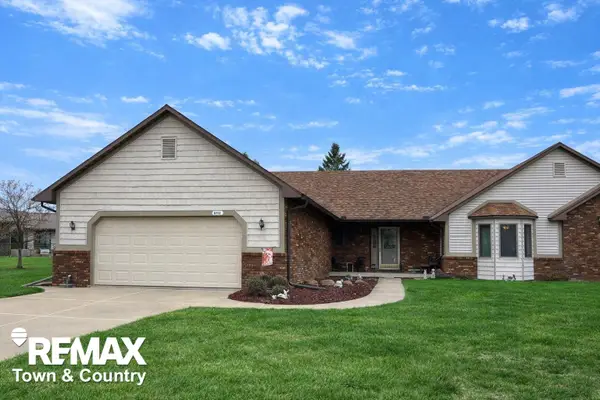 6112 Oak Creek DR, SwartzCreek, MI 48473