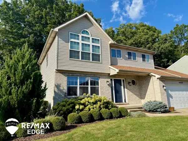 4469 Meadowlane CT, Burton, MI 48519