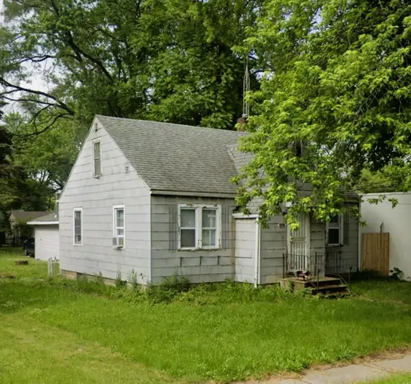 3017 Richfield RD, Flint, MI 48506