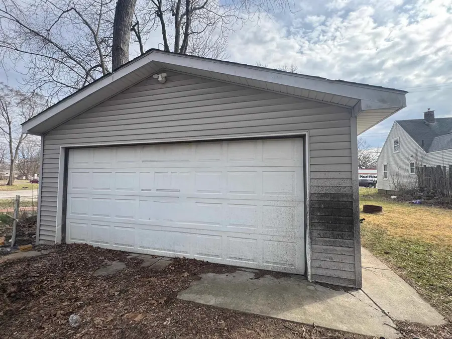 3017 Richfield RD, Flint, MI 48506 - #2