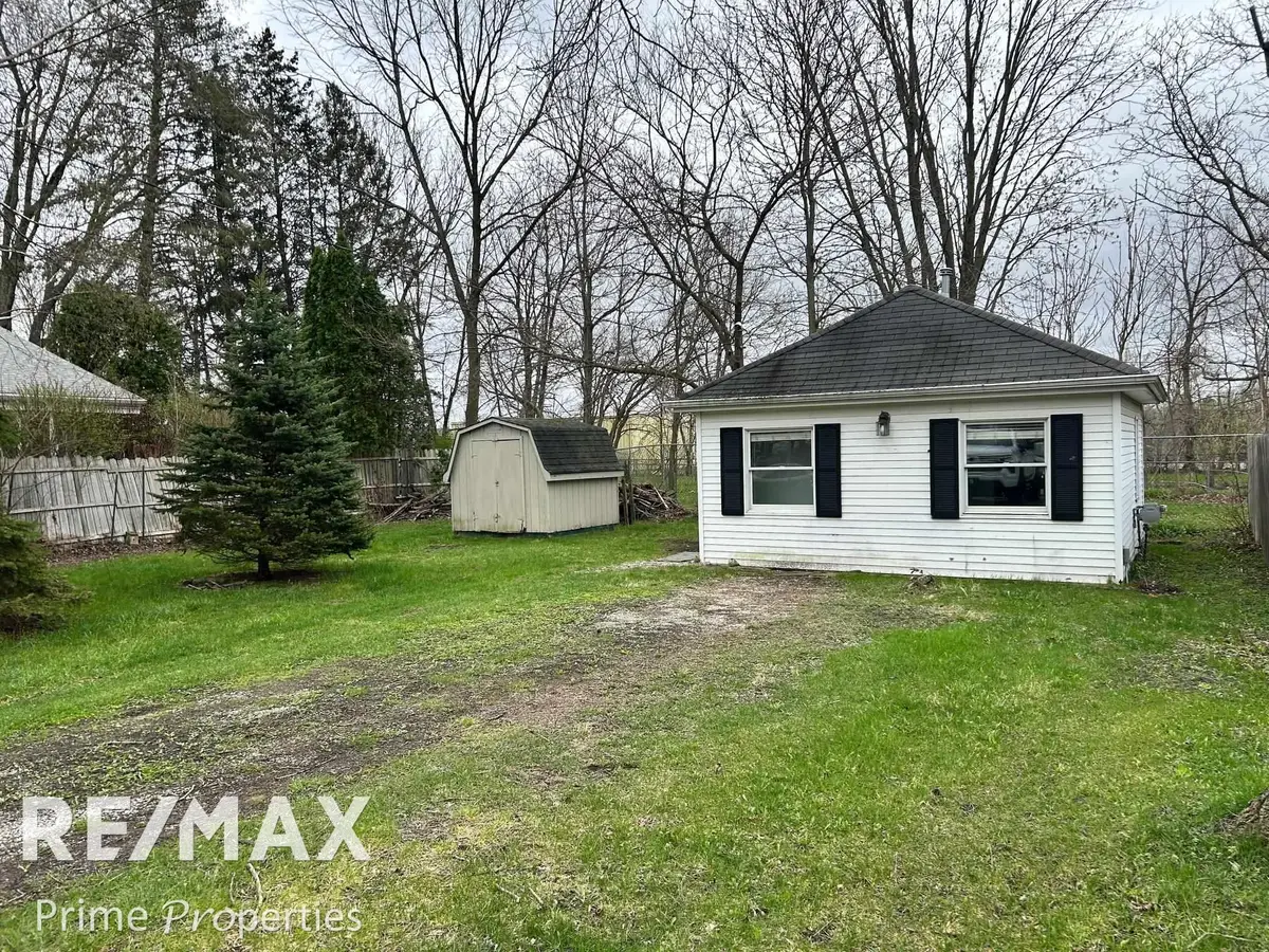 110 Butler ST, Clio, MI 48420 - #1
