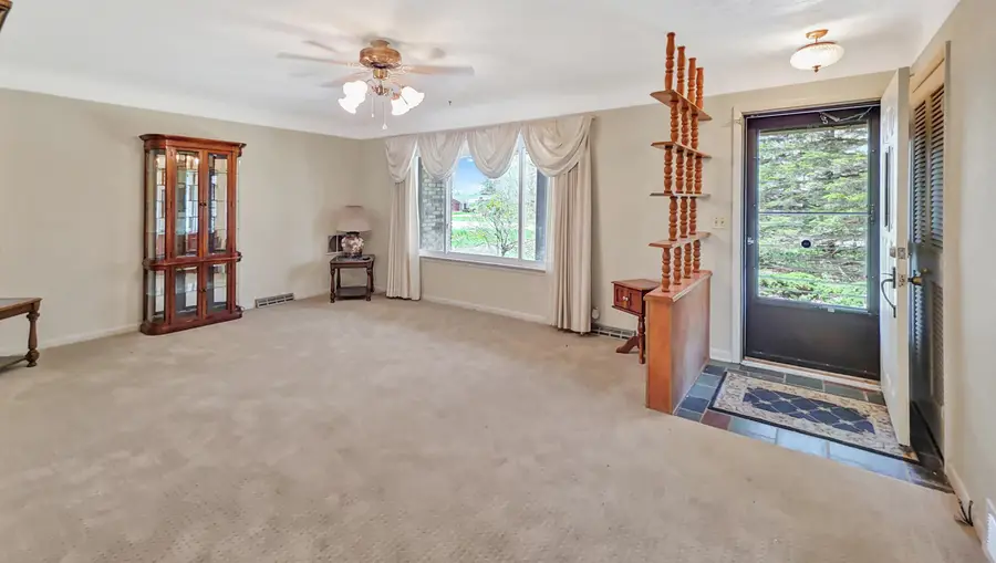 8166 N Linden RD, Mount Morris, MI 48458 - #3