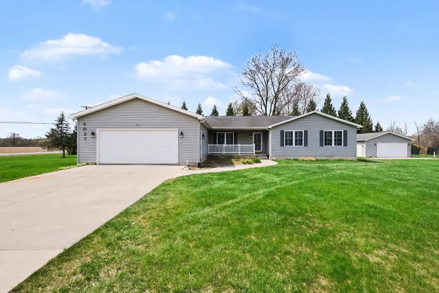 8027 N Webster RD, Mount Morris, MI 48458 - #2