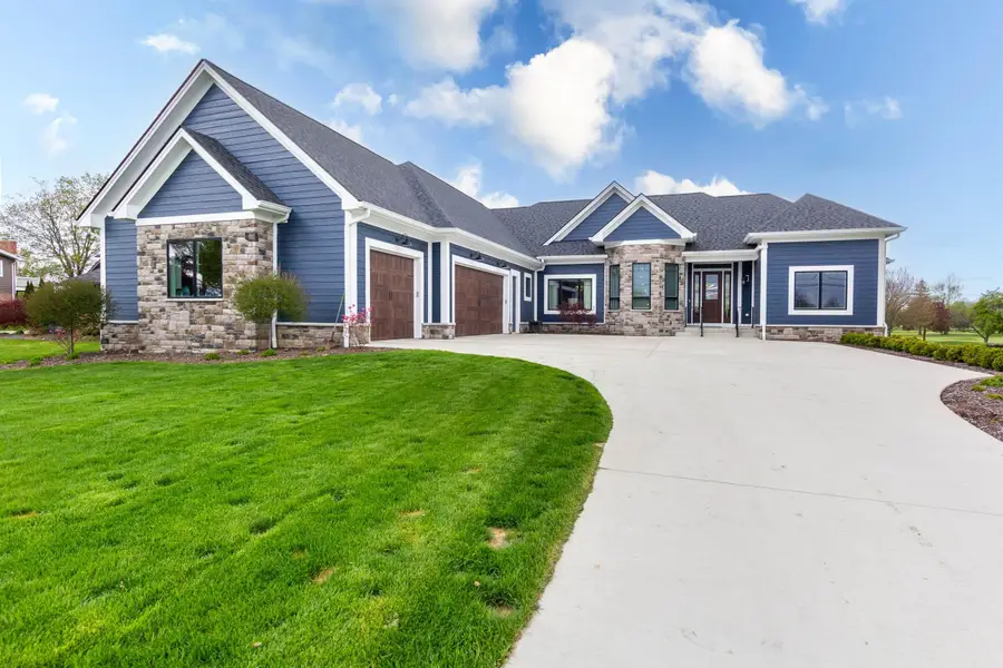 1213 Ripley RD, Linden, MI 48451 - #2