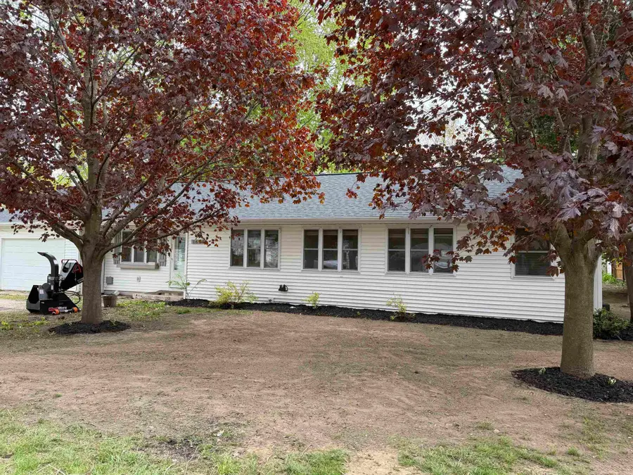 1614 Griffin AVE, Owosso, MI 48867 - #2
