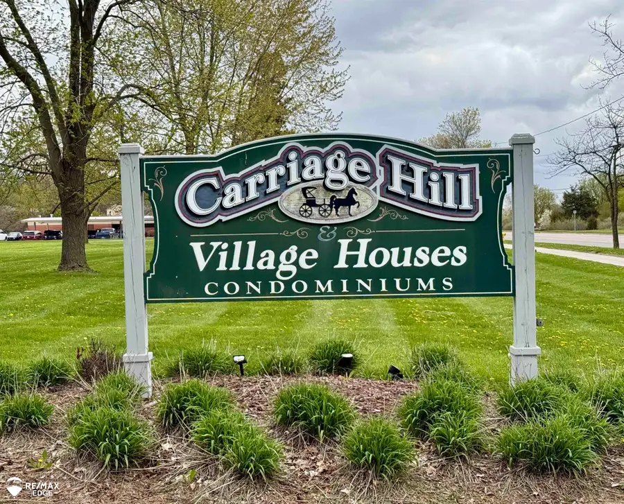 2131 Carriage Hill CIR, Lapeer, MI 48446 - #2