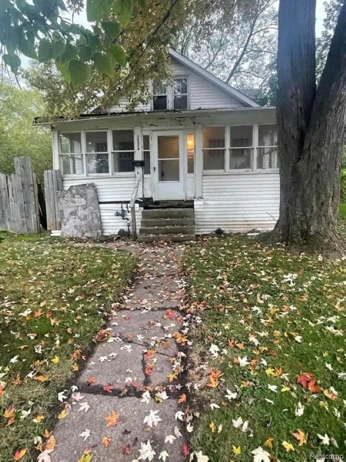 15373 Lamphere ST, Detroit, MI 48223 - #1