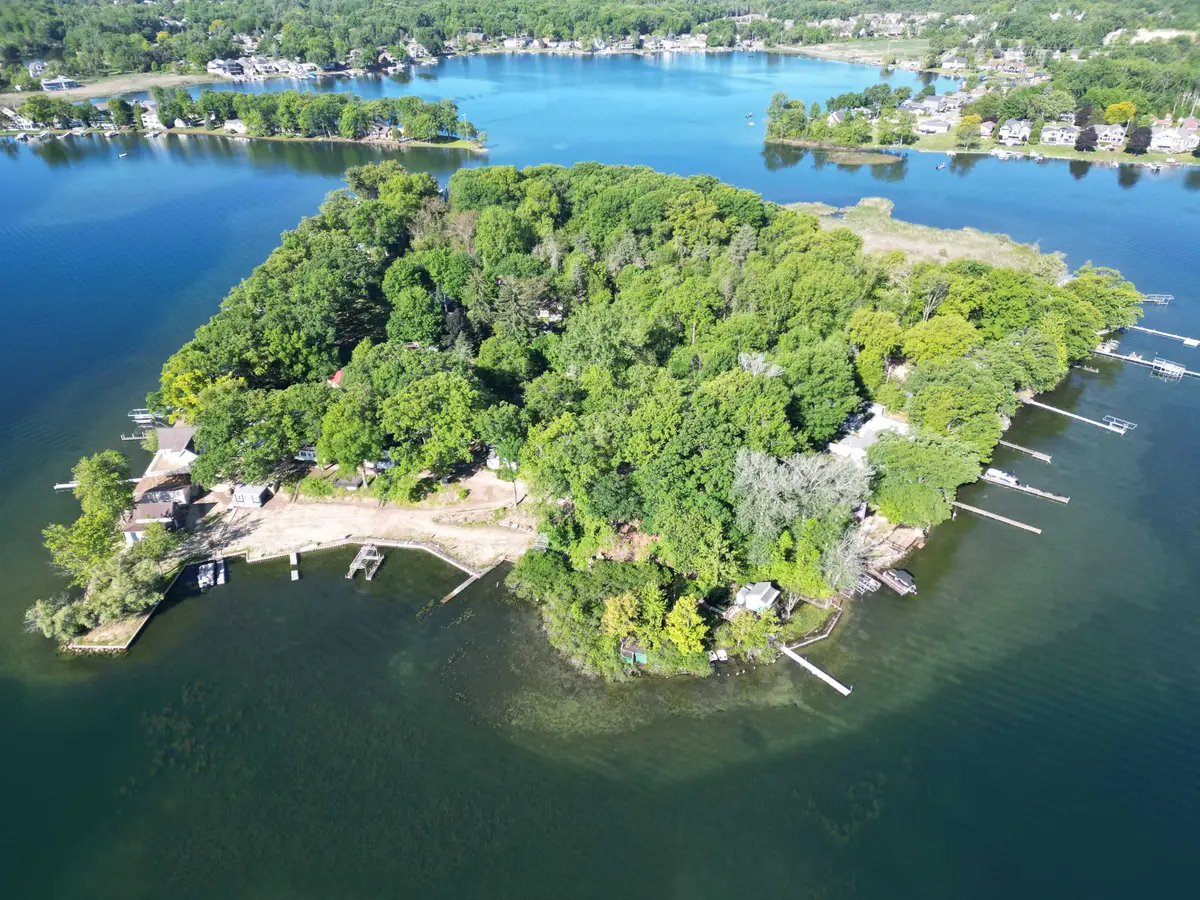 V/L Fenton ST, Fenton, MI 48430 - #1