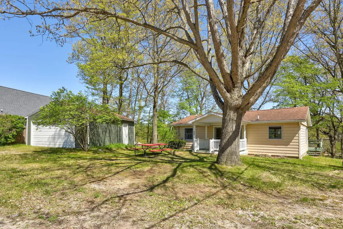 3097 Muntin DR, Millington, MI 48746 - #1
