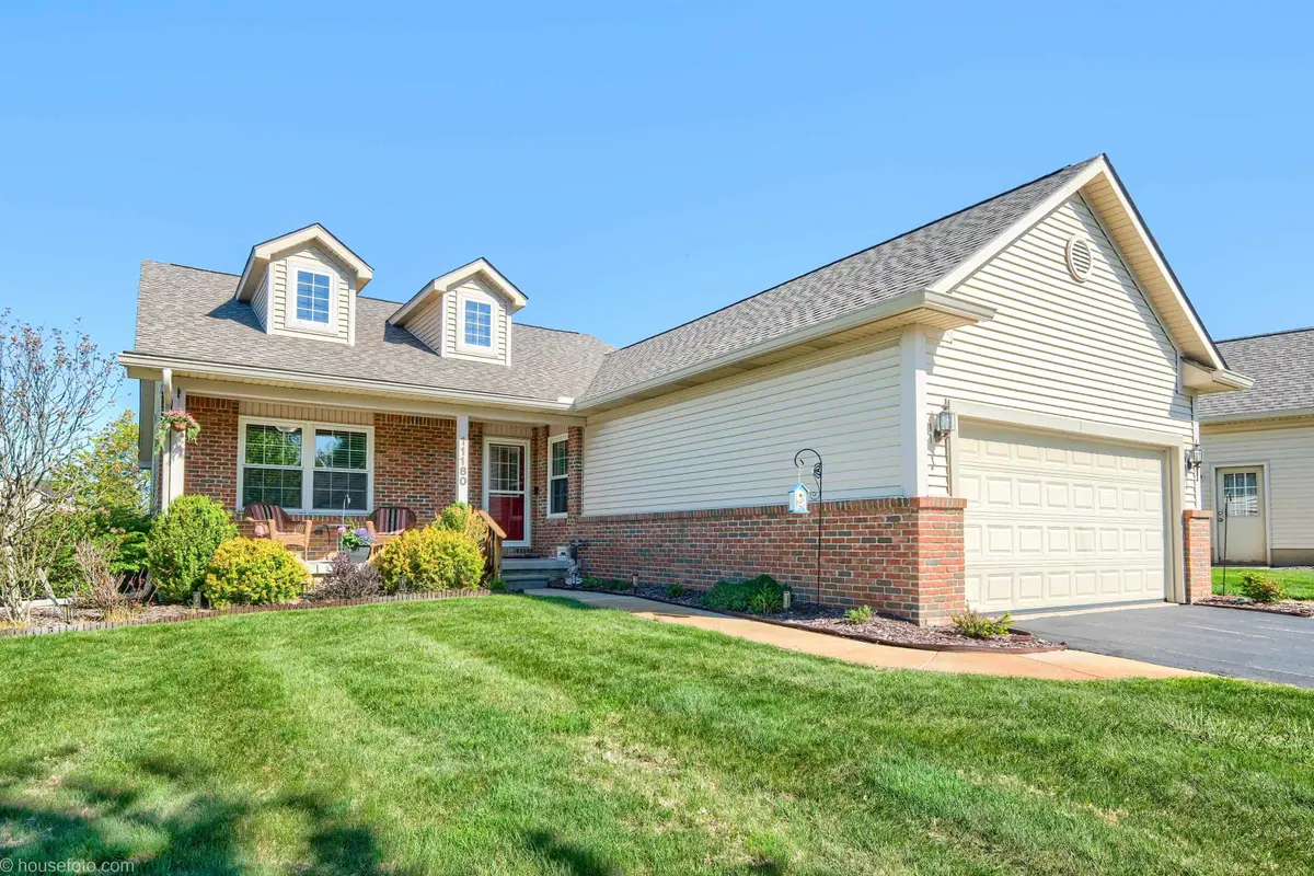 11180 Strathmore CT, Holly, MI 48439 - #1