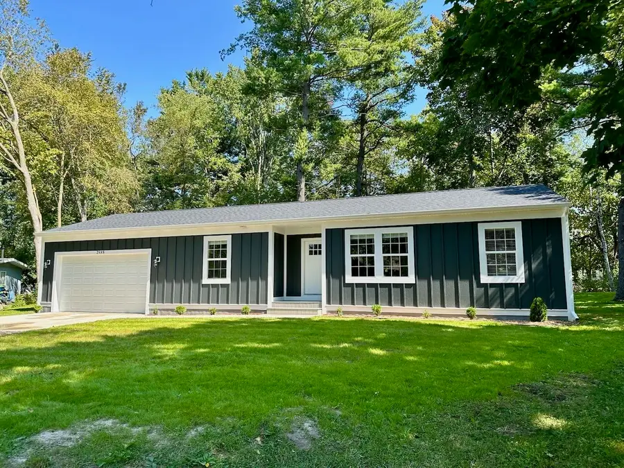 2588 E Greendale DR, Saginaw, MI 48603 - #2