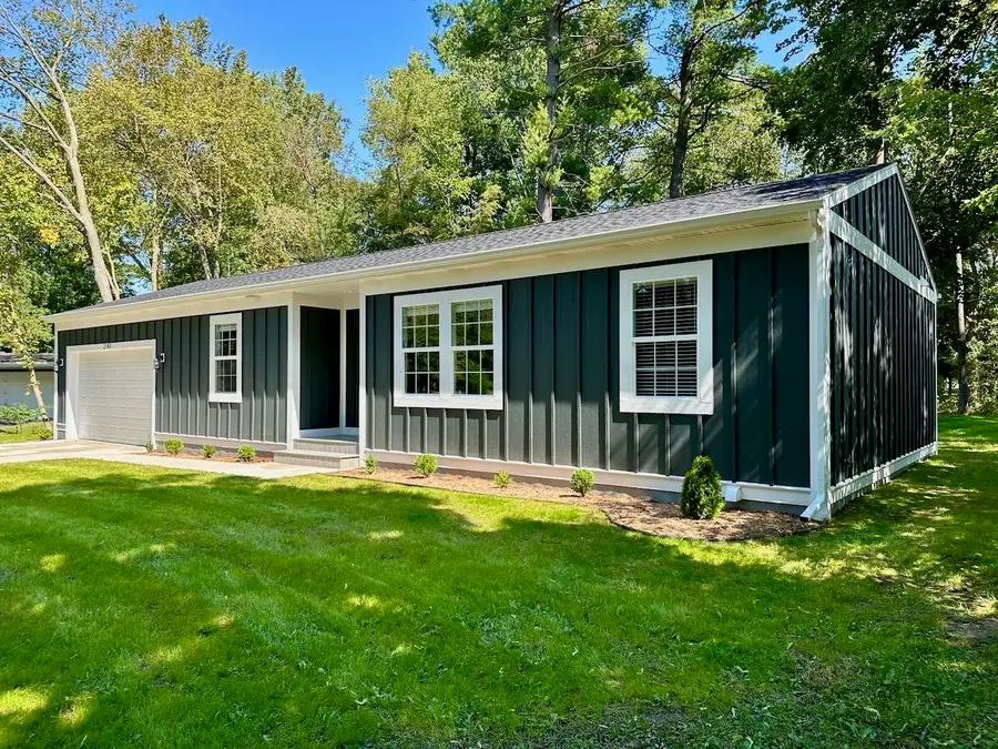 2588 E Greendale DR, Saginaw, MI 48603 - #3