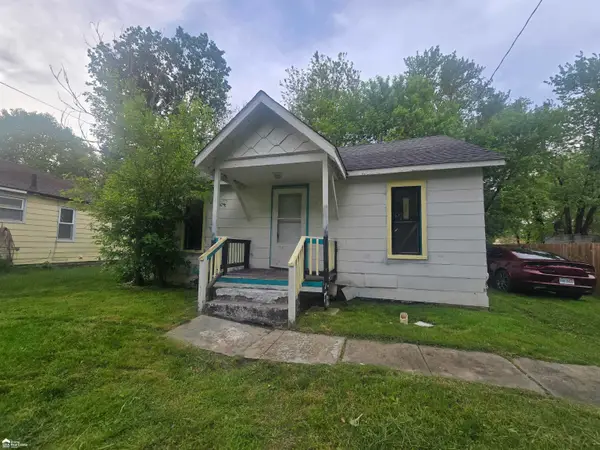 2429 Delaware ST, Flint, MI 48506