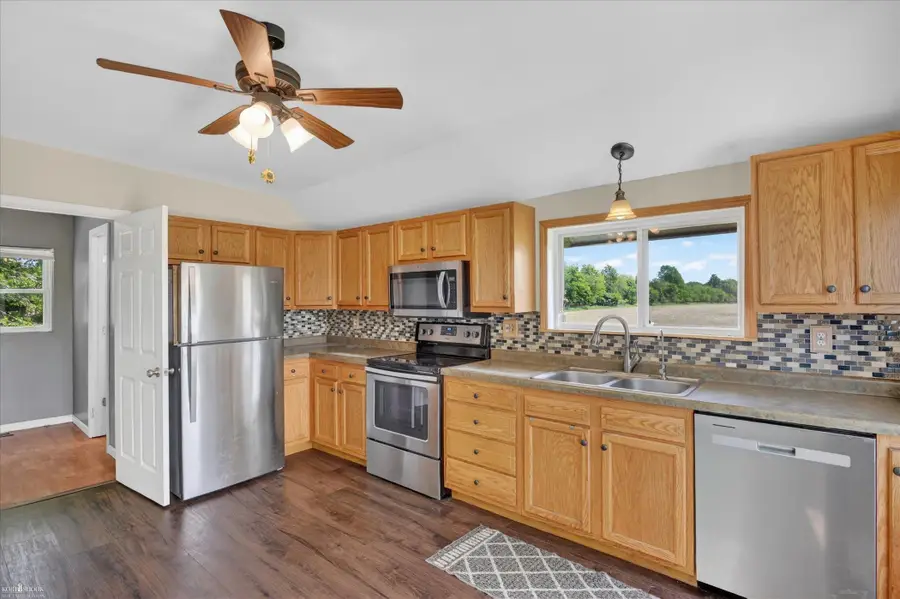 3705 Shaftsburg RD, Laingsburg, MI 48848 - #2
