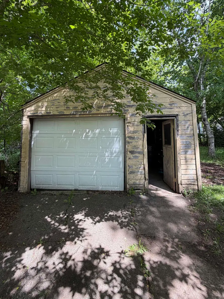 4026 Race ST, Flint, MI 48504 - #3