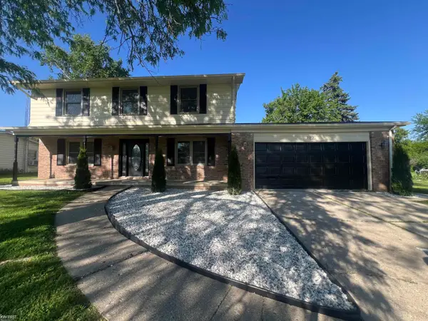 3183 Bridle PATH, Flint, MI 48507