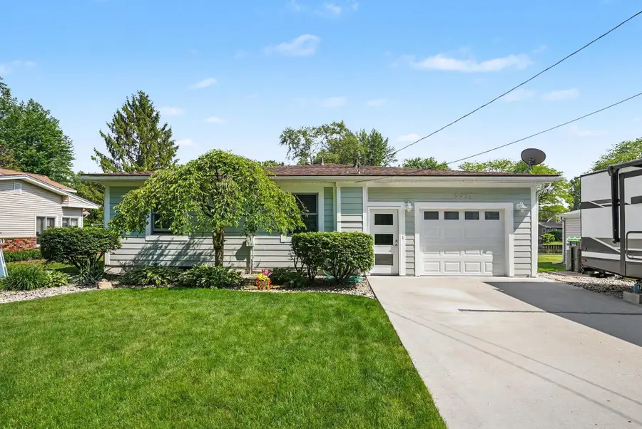 3332 Shawnee TRL, Pinckney, MI 48169 - #2