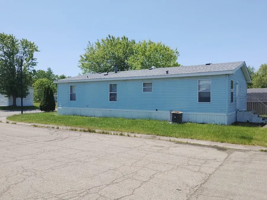 2434 Maple AVE, Flint, MI 48507 - #2