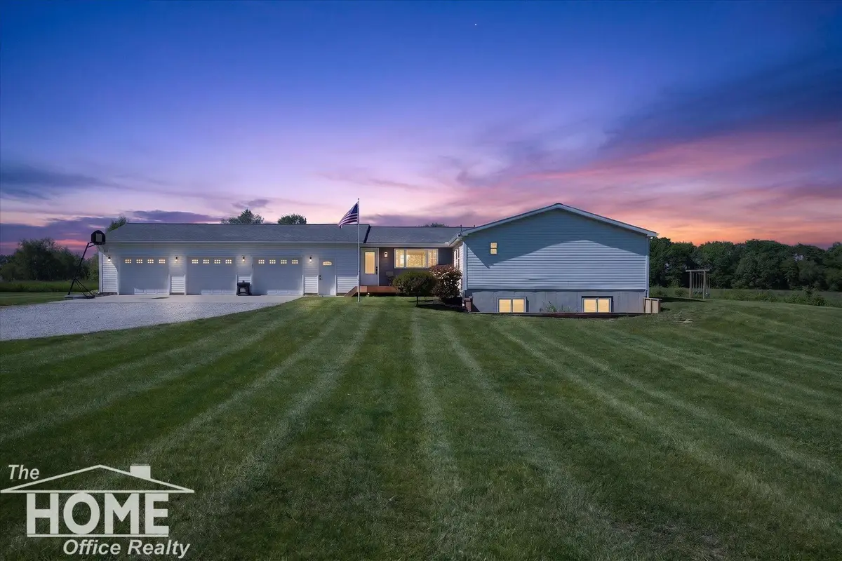 10975 E Grand River AVE, Portland, MI 48875 - #1