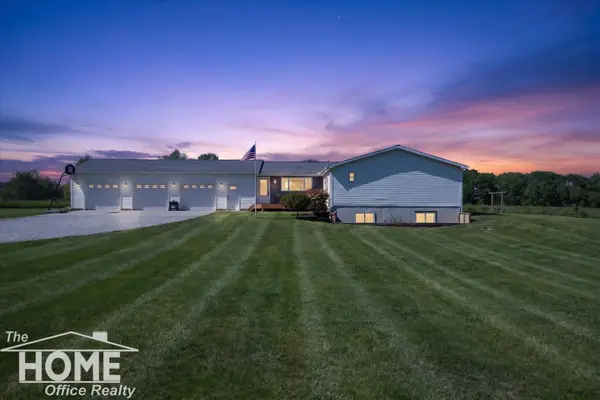 10975 E Grand River AVE, Portland, MI 48875