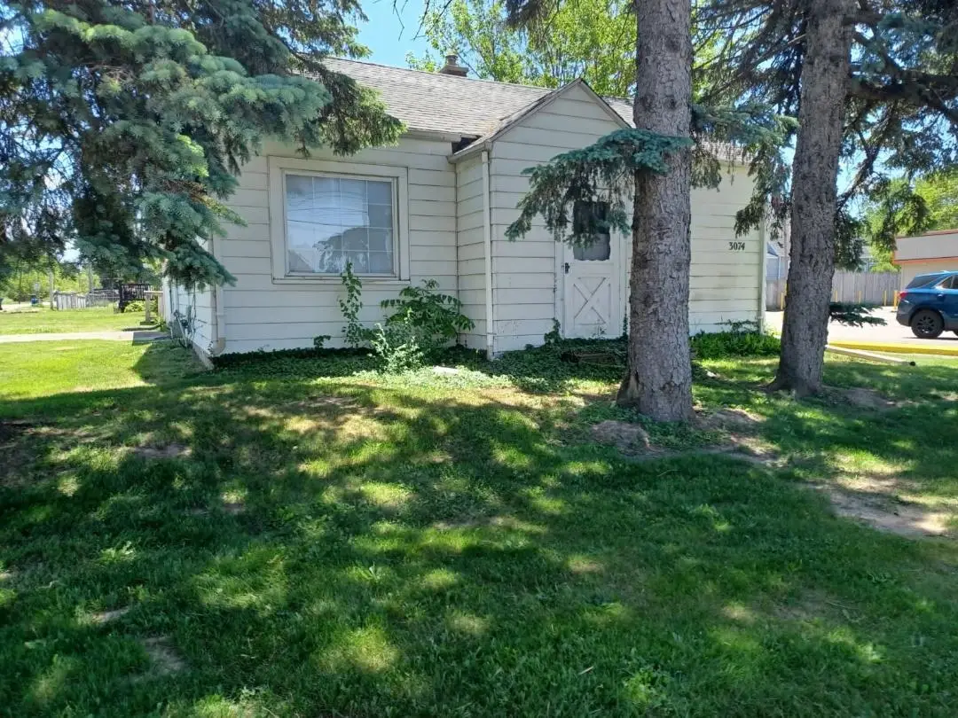 3074 E Atherton RD, Burton, MI 48529 - #1