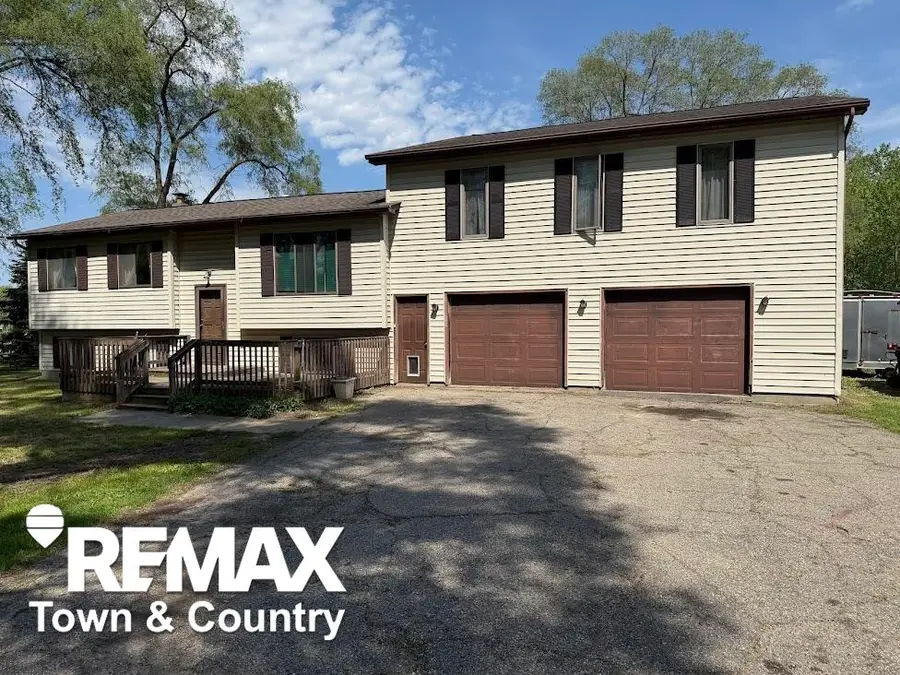 4372 N Gale RD, Davison, MI 48423 - #3