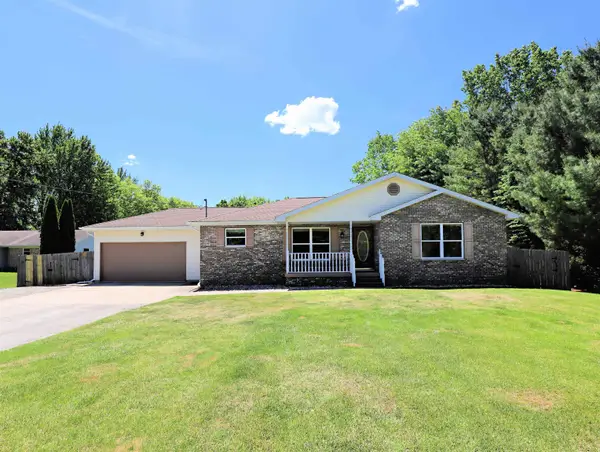 6285 Chicago RD, Flushing, MI 48433