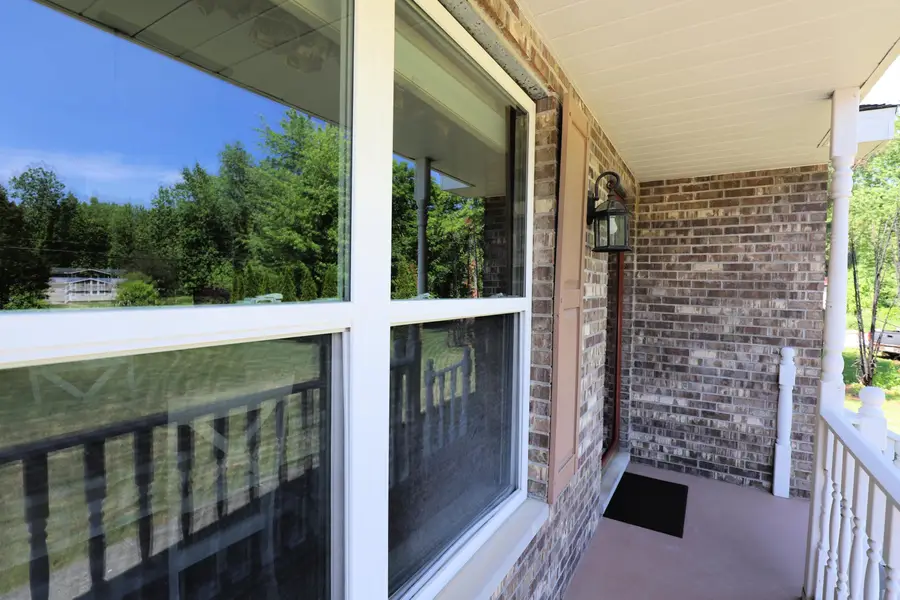 6285 Chicago RD, Flushing, MI 48433 - #2