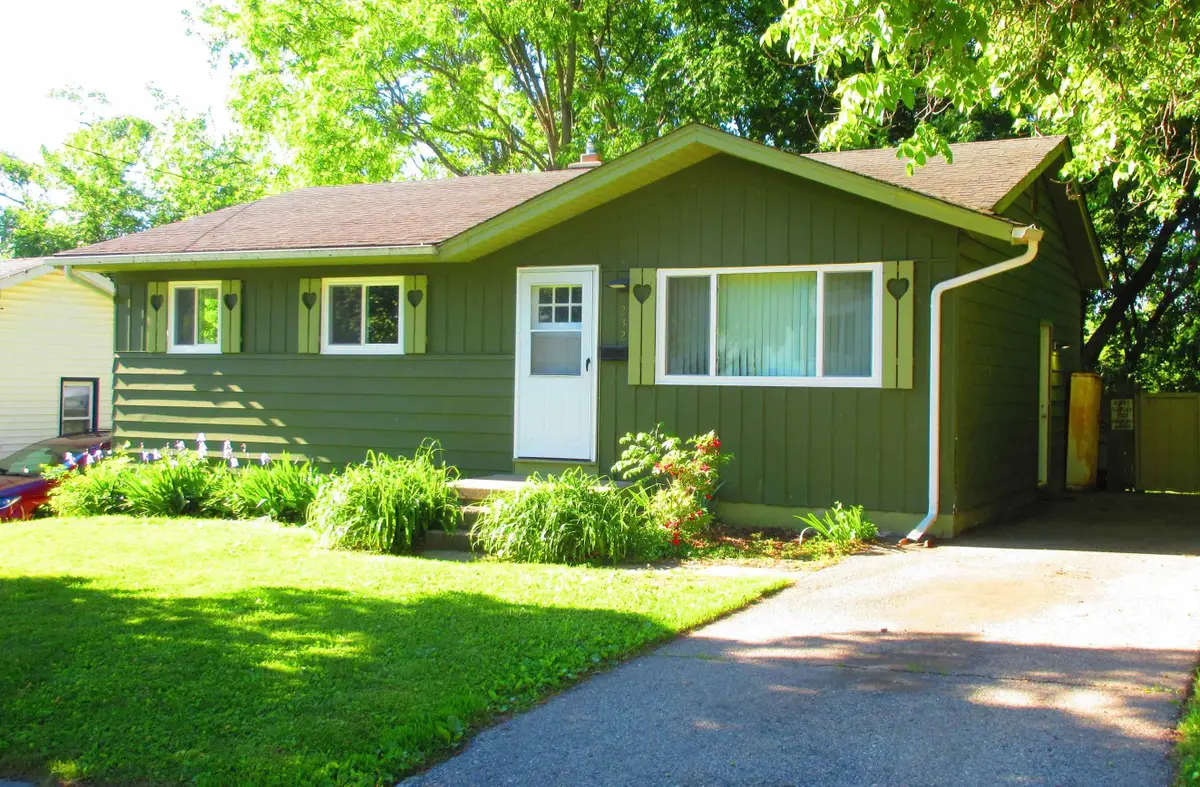 232 Tennyson AVE, Flint, MI 48507 - #1