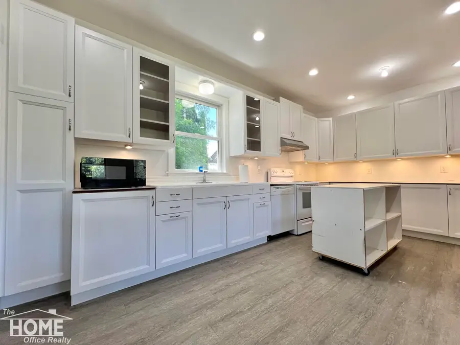 2687 N Geeck RD, Corunna, MI 48817 - #3
