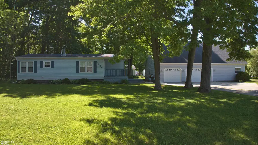 1926 New Rochelle Drive, Lapeer, MI 48446 - #2
