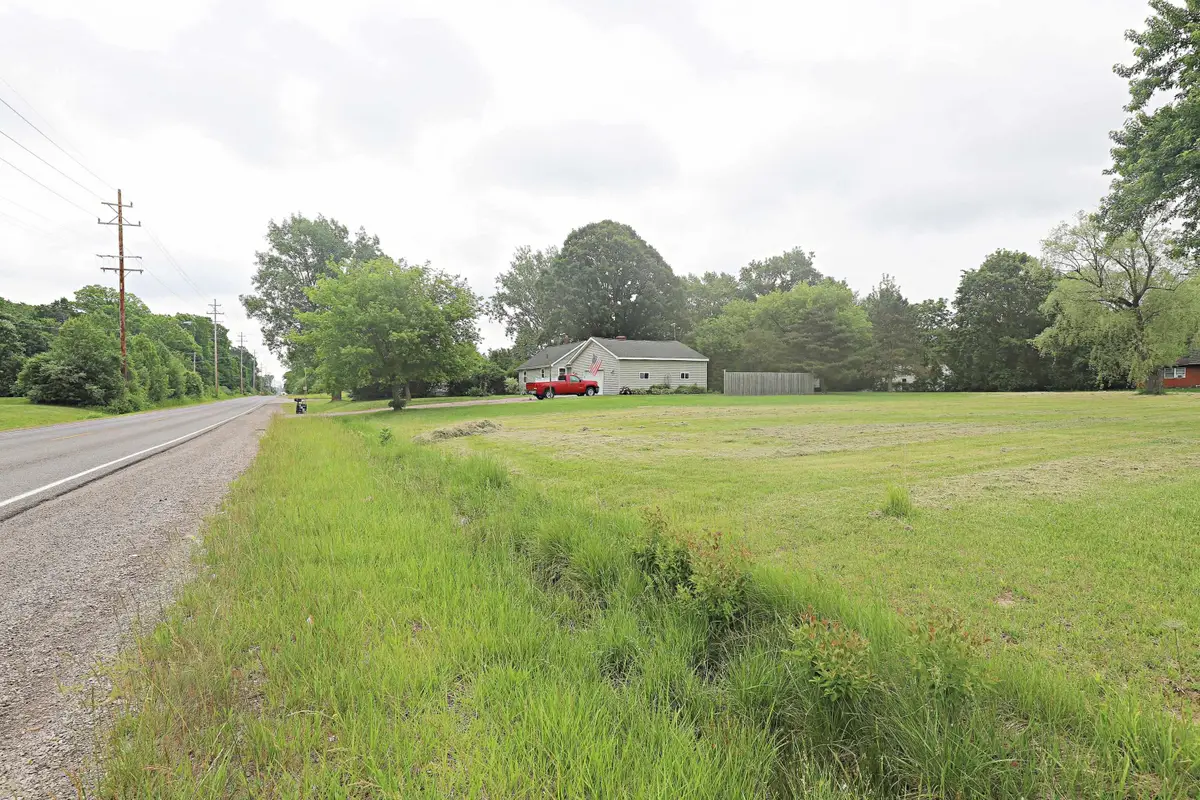 Hemphill RD, Flint, MI 48507 - #1