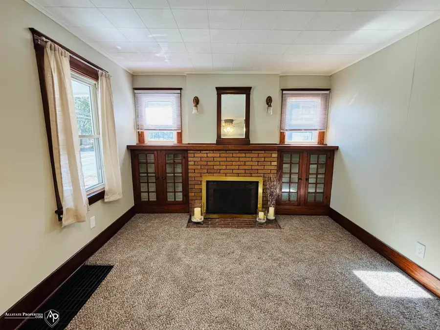 304 S State RD, Davison, MI 48423 - #2