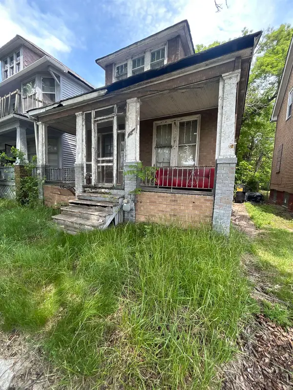 4444 Hurlbut ST, Detroit, MI 48214