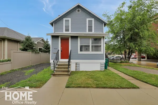 422 Clinton ST, Owosso, MI 48867