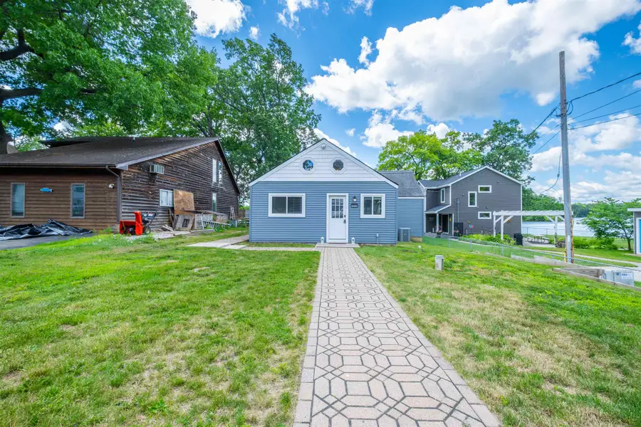 7515 Haviland Beach DR, Linden, MI 48451 - #3